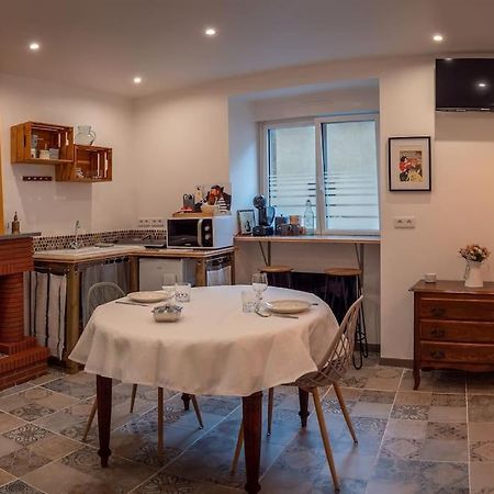 Studio Le Chat'Oh! Combourg Esterno foto